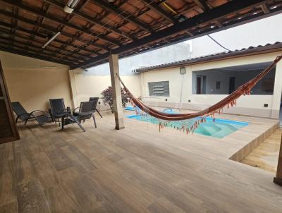 Casa para Venda, em Canoas, bairro Nossa Senhora das Gra�as, 3 dormit�rios, 3 vagas